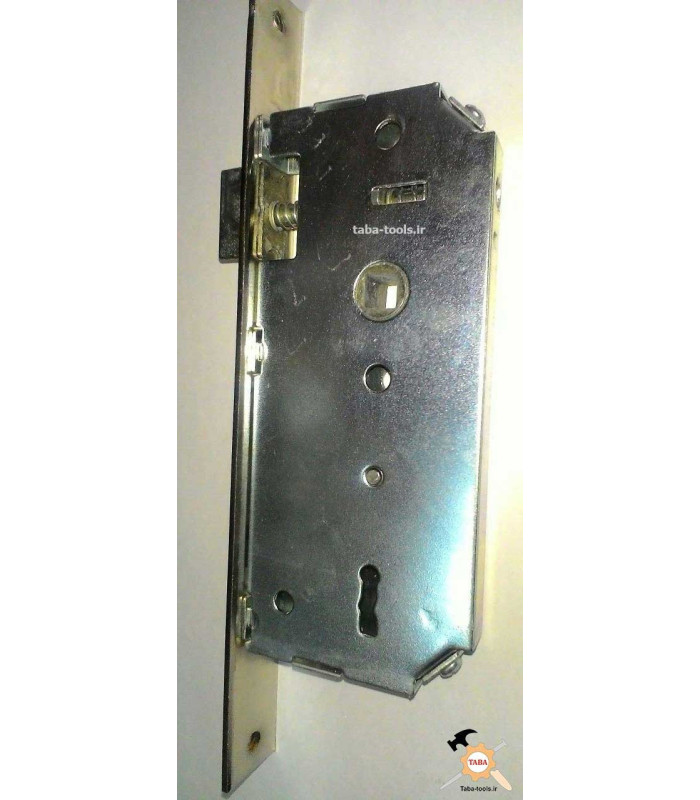 قفل کلیدی درب چوبی قفلکار